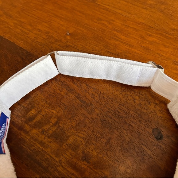 Bacara Resort White Fabric Women’s Visor Adjustable EUC - Picture 5 of 9